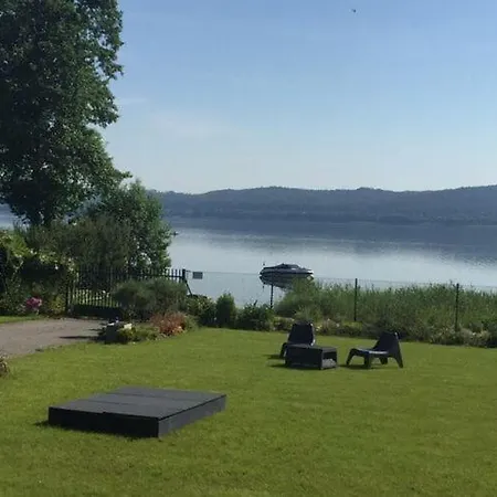 別荘 House With Private By The Lake, Whirlpool