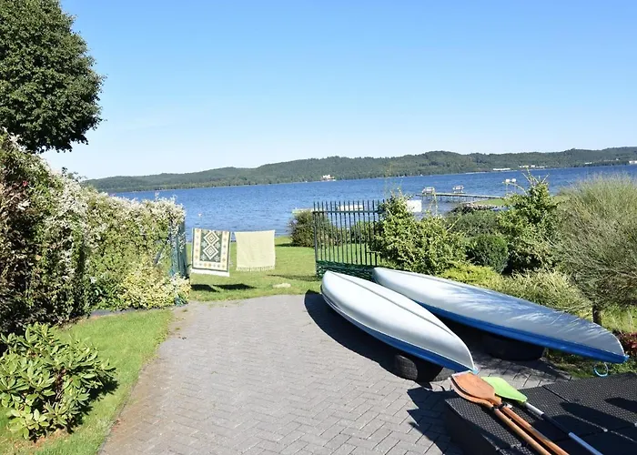 بيت للعطل House With Private By The Lake, Whirlpool